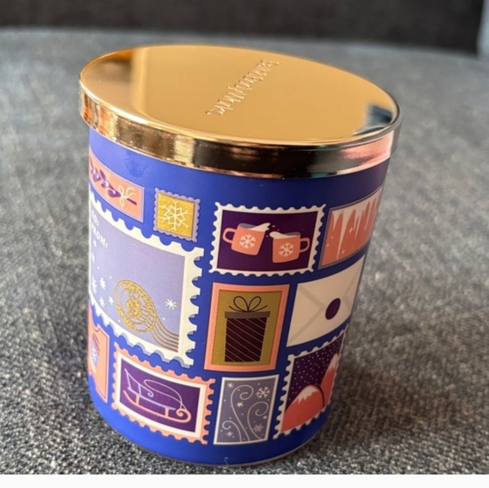 Bath & Body Works Let It Snow Candle - Purple - Picture 5 of 8